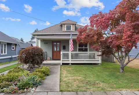 226 S Sams St, Monroe, WA 98272