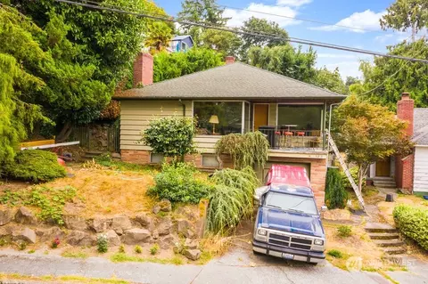 4215 SW Myrtle St, Seattle, WA 98136