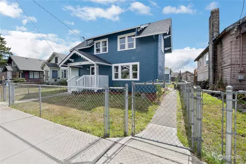 1027 Arthur St, Aberdeen, WA 98520