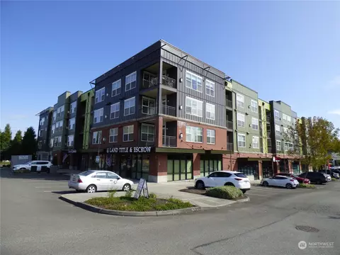 7104 265th St NW #216, Stanwood, WA 98292