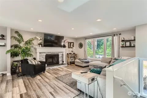 4518 Maltby Rd, Bothell, WA 98012 photo 8