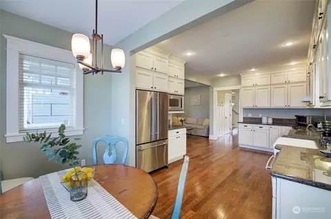 2022 N 78th St, Seattle, WA 98103 photo 13