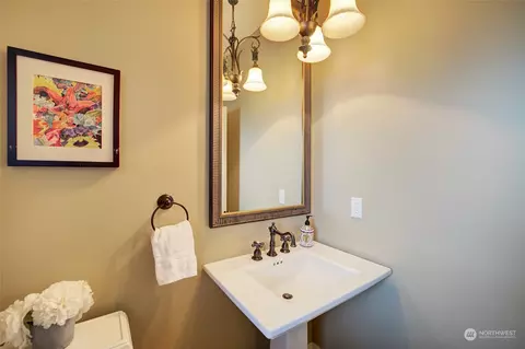 2022 N 78th St, Seattle, WA 98103 photo 14