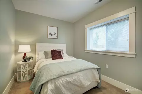 2022 N 78th St, Seattle, WA 98103 photo 30