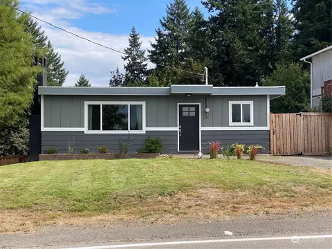 249 Tracy Ave N, Port Orchard, WA 98366