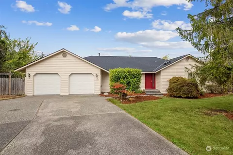 2735 214th St SW, Brier, WA 98036