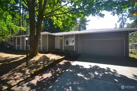 1810 SE Vale Rd, Port Orchard, WA 98366