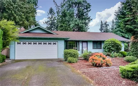 755 SW 301st Pl, Federal Way, WA 98023