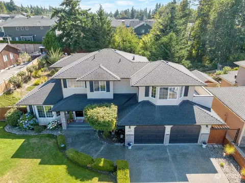 629 Possession View Ln, Mukilteo, WA 98275