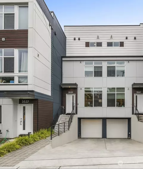 3539 N Wallingford Ave N, Seattle, WA 98103