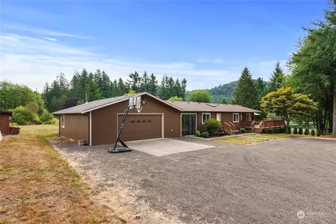 108 Crest Dr, Mossyrock, WA 98564