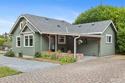 1714 Puget Dr, Everett, WA 98203