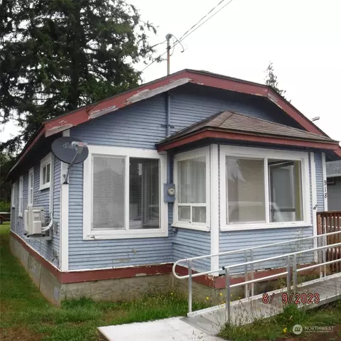 918 Distler, Cosmopolis, WA 98537