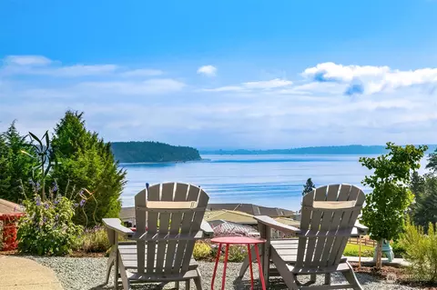4369 Bellellen Way, Langley, WA 98260