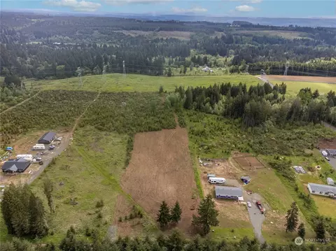 303 Coma Rd, Winlock, WA 98596 photo 2