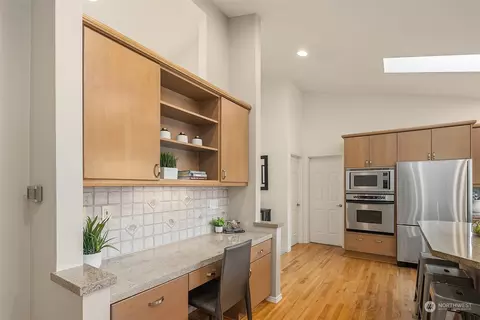 11302 E Riverside Dr, Bothell, WA 98011 photo 11