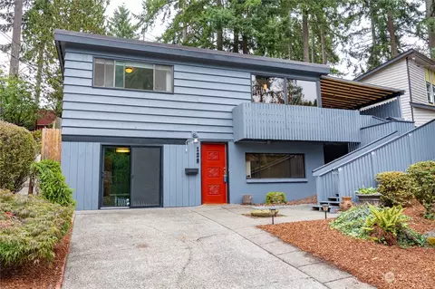 129 Del Monte Ave, Fircrest, WA 98466