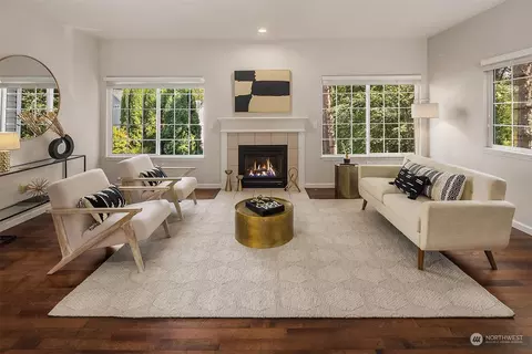 14527 Simonds Rd NE, Kirkland, WA 98034