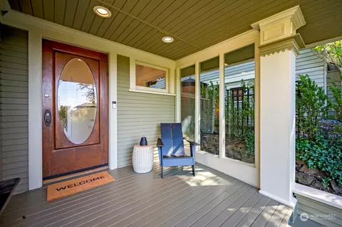 1818 8th Ave W, Seattle, WA 98119 photo 3