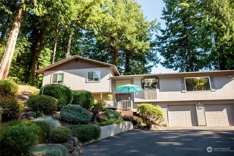 126 Monticello Dr, Longview, WA 98632