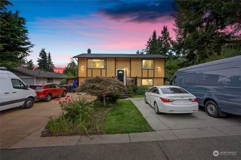 2027 E 64th St, Tacoma, WA 98404