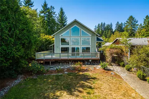 2799 Alaska Ave E, Port Orchard, WA 98366