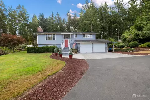 10637 SE Horizon Ln E, Port Orchard, WA 98367