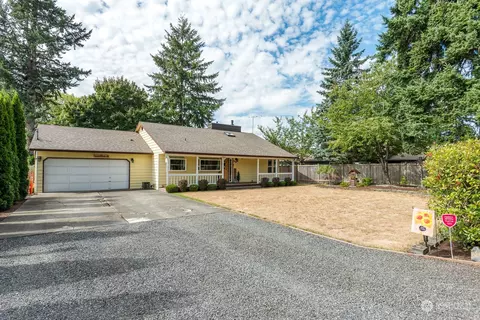 7716 49th Dr NE, Marysville, WA 98270