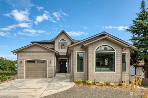 276 Cleveland St, Port Townsend, WA 98368