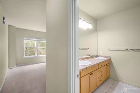 13824 N Creek Dr #1503, Mill Creek, WA 98012 photo 19