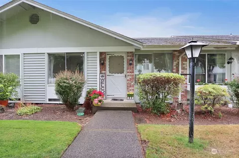 8610 SW Onyx Dr #C, Lakewood, WA 98498