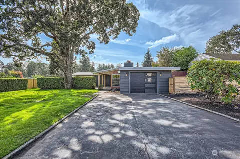 8016 Leschi Rd SW, Lakewood, WA 98498