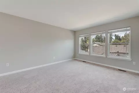 1616 Florida Dr, Everett, WA 98203 photo 3