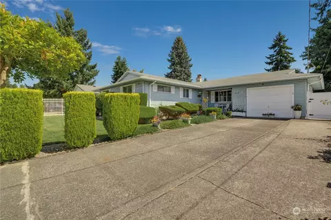 516 E 80th St, Tacoma, WA 98404