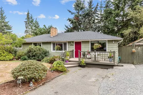 8702 223rd St SW, Edmonds, WA 98020