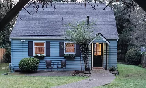 1833 Jackson Dr NW, Bremerton, WA 98312