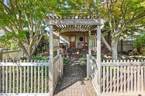 3731 N 28th St, Tacoma, WA 98407