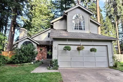 21525 SE 292nd Ct, Kent, WA 98042