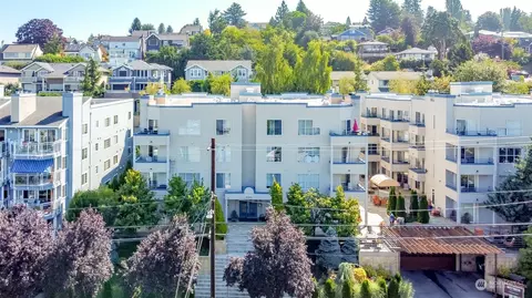 6960 California Ave SW #A103, Seattle, WA 98136
