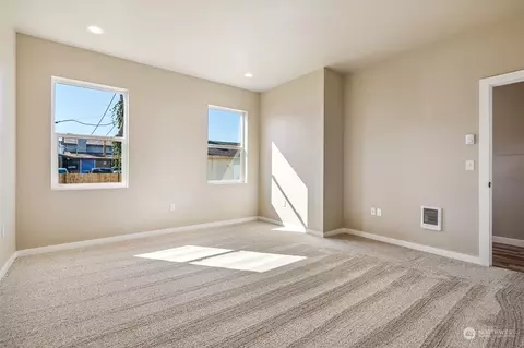 227 E Cushing St, Aberdeen, WA 98520 photo 13