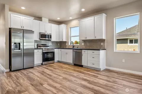 227 E Cushing St, Aberdeen, WA 98520 photo 8