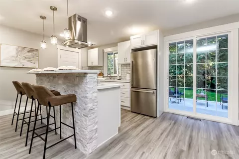 Kitchen - 39206 303rd Ave SE, Enumclaw, WA 98022 photo 1 of 4
