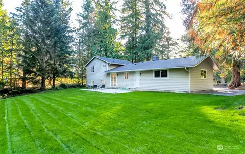 Exterior - 39206 303rd Ave SE, Enumclaw, WA 98022 photo 4 of 16