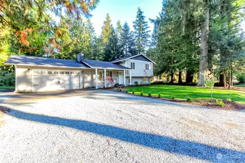 Exterior - 39206 303rd Ave SE, Enumclaw, WA 98022 photo 2 of 16