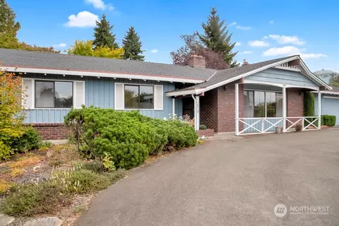 1810 123rd Ave SE, Bellevue, WA 98005