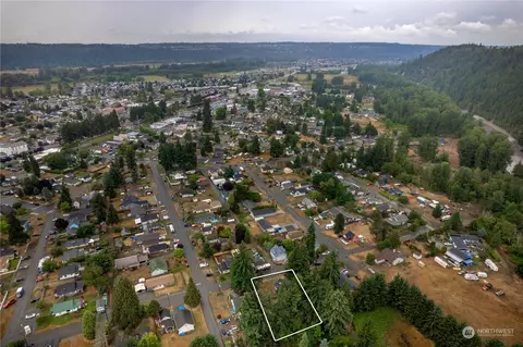 312 Mill Ave SE, Orting, WA 98360 photo 5