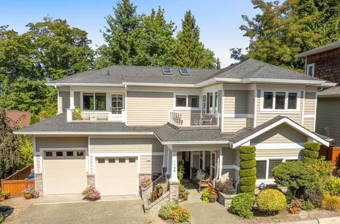 1108 2nd Ave, Kirkland, WA 98033