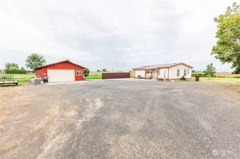 9154 J4 Rd NW, Ephrata, WA 98823