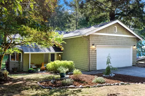 11 N Point Dr, Bellingham, WA 98229