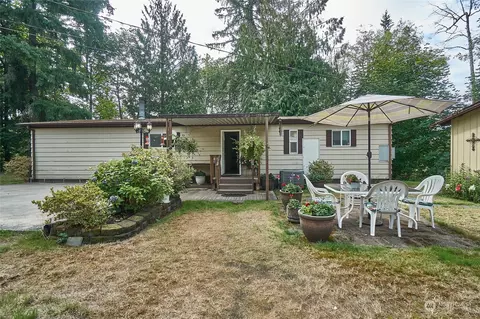 18817 220th Ave SE, Maple Valley, WA 98038